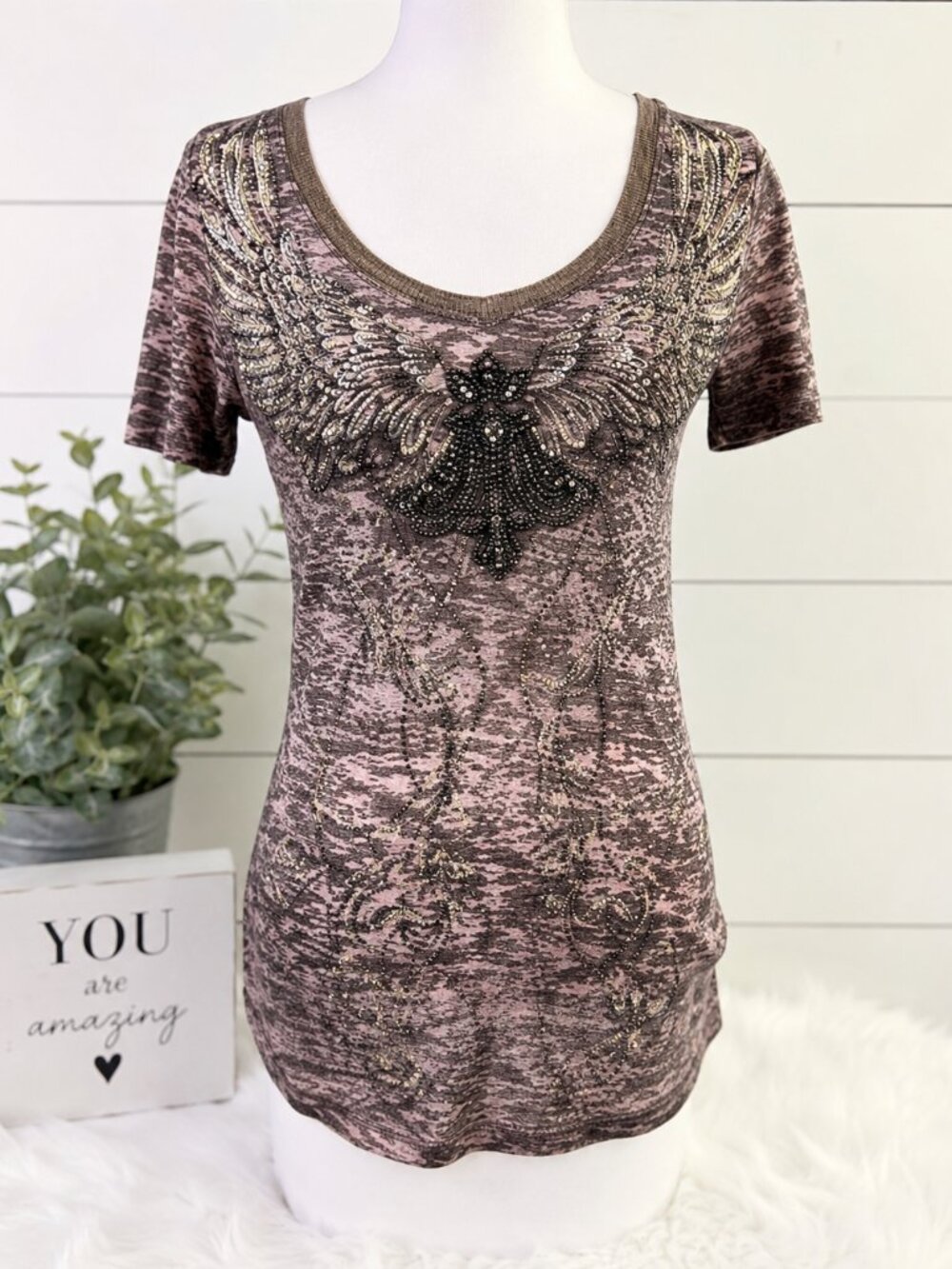 Miss Me Beaded Wing Top Rhinestone Embellished Graphic Tee Size M Y2K